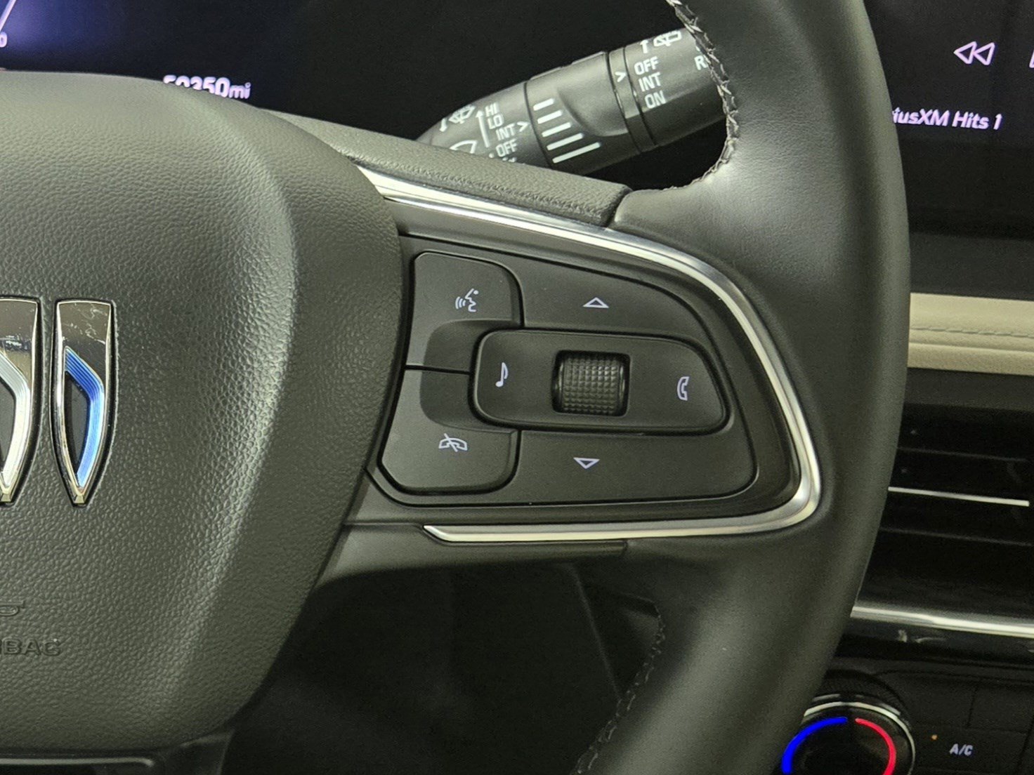 Used 2024 Buick Encore GX Sport Touring FWD image 16
