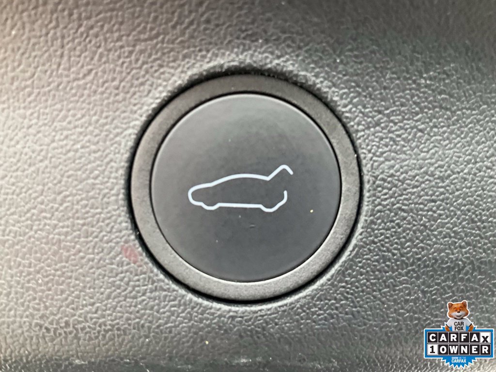 Used 2023 Tesla Model Y Long Range AWD/4WD image 11