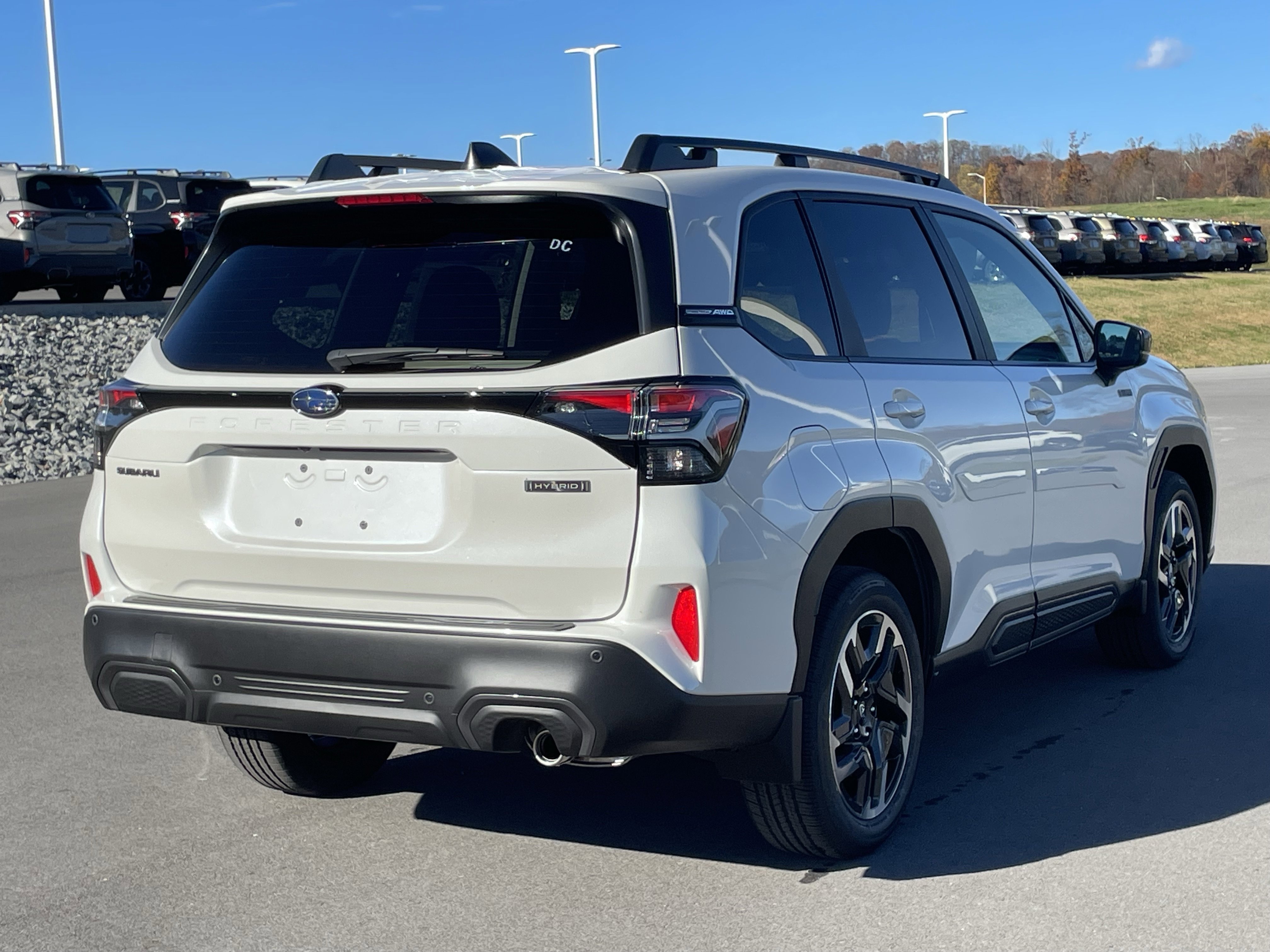 Used 2025 Subaru Forester Limited AWD/4WD image 2