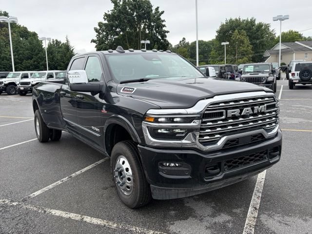 New 2026 RAM 3500 Limited AWD/4WD image 2