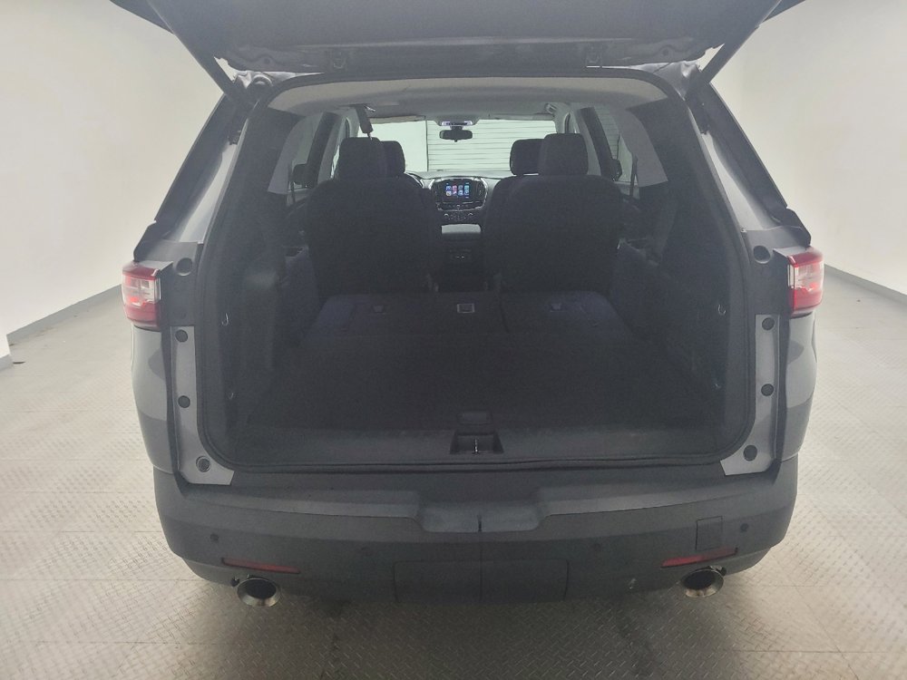 Used 2020 Chevrolet Traverse LS image 29