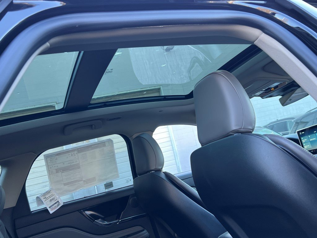 New 2026 Lincoln Corsair Premiere AWD/4WD image 10