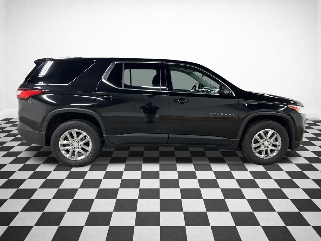 Used 2019 Chevrolet Traverse LS w/ LPO, Floor Liner Package image 6