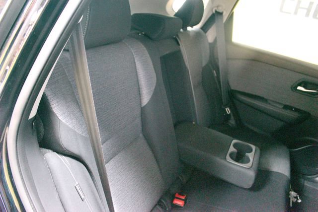 Used 2021 Nissan Rogue SV FWD image 9
