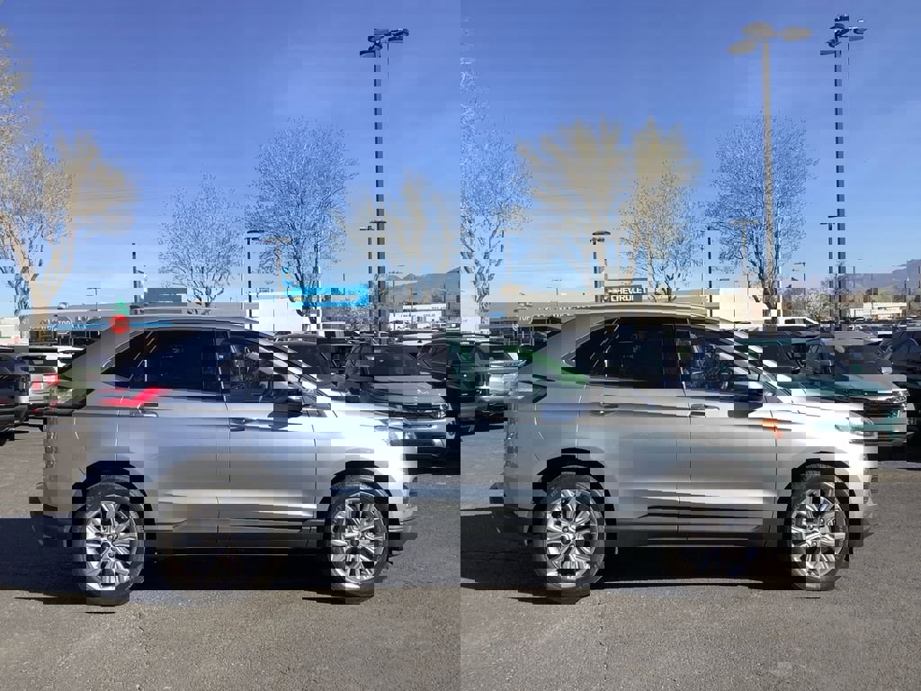 Used 2024 Ford Edge Titanium image 24