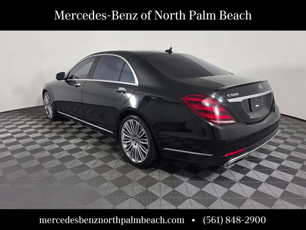 Used 2019 Mercedes-Benz S 560 Sedan image 4