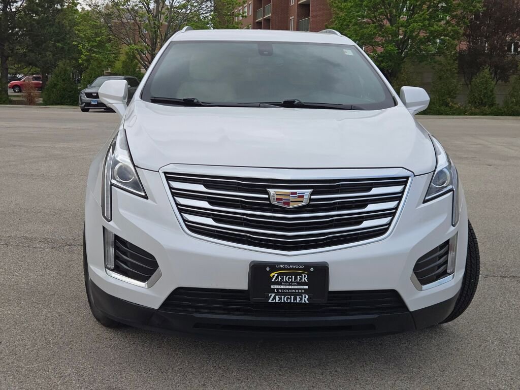 Used 2017 Cadillac XT5 FWD image 4