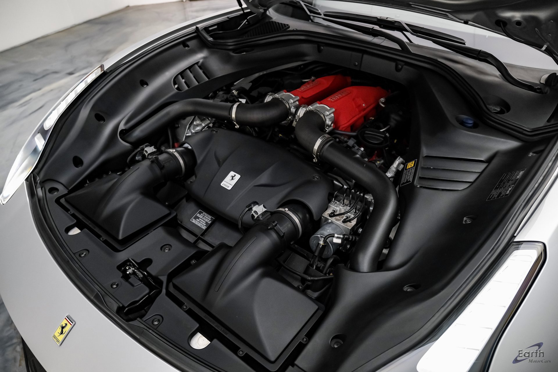 Used 2016 Ferrari California T image 73