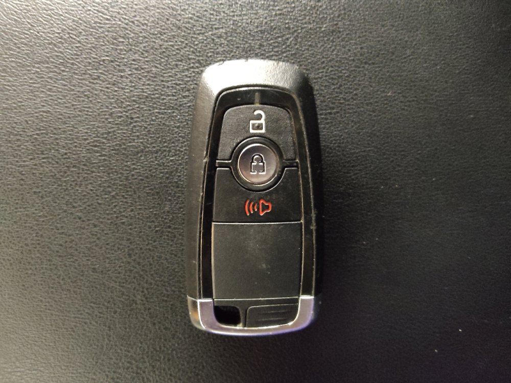 Used 2024 Ford Edge SEL image 32