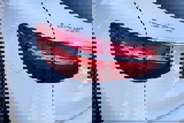 Used 2019 Mercedes-Benz GLC 300 4MATIC image 29