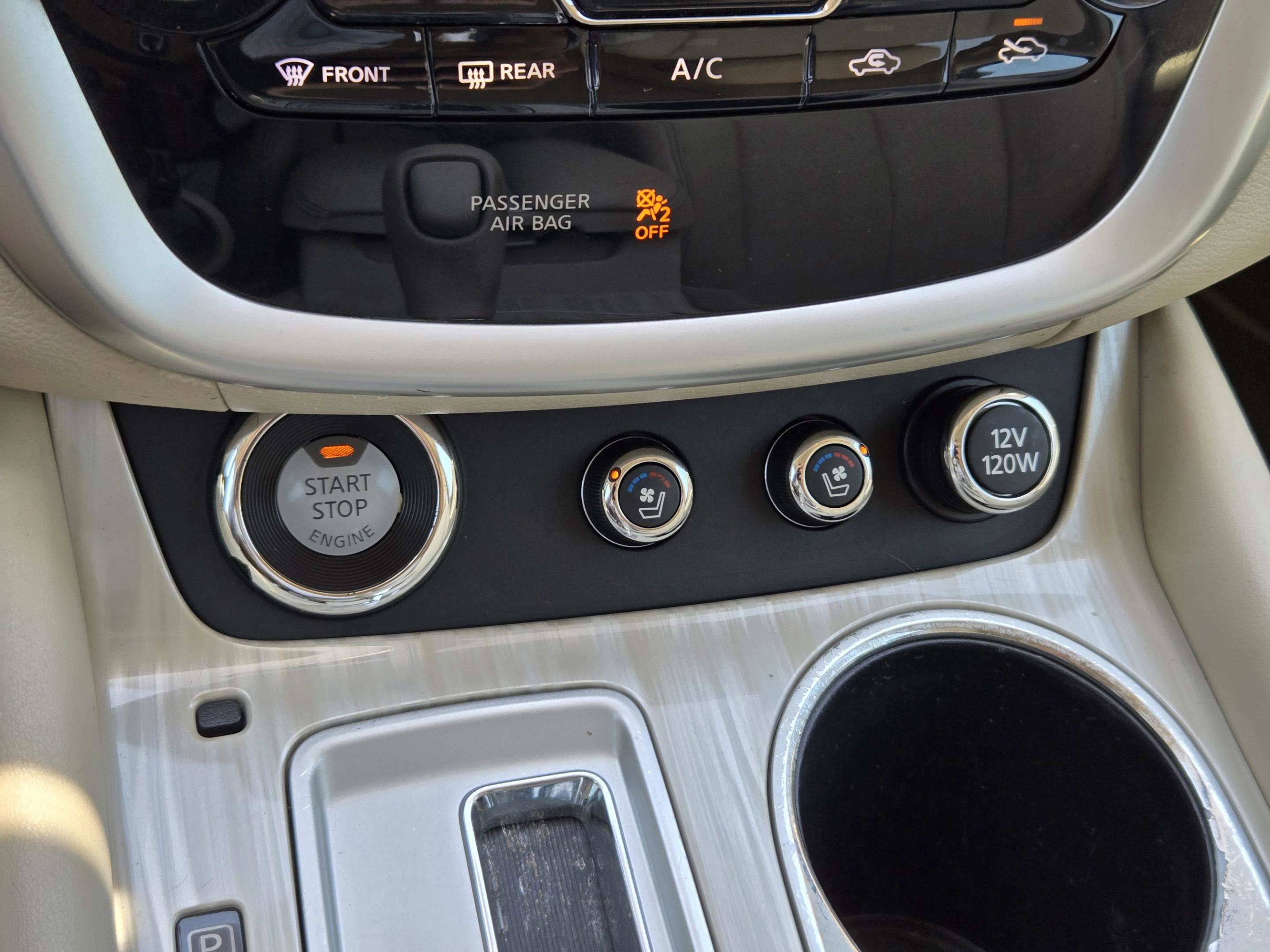 Used 2017 Nissan Murano Platinum w/ Platinum Technology Package FWD image 17