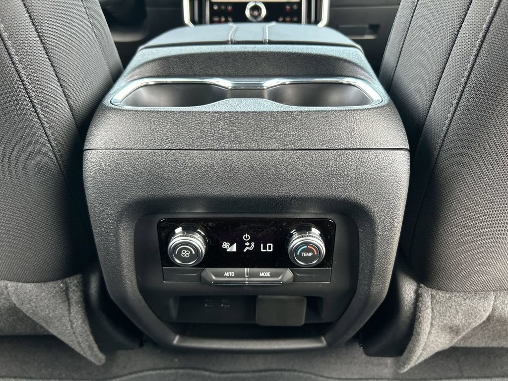 New 2026 GMC Acadia Elevation FWD image 21