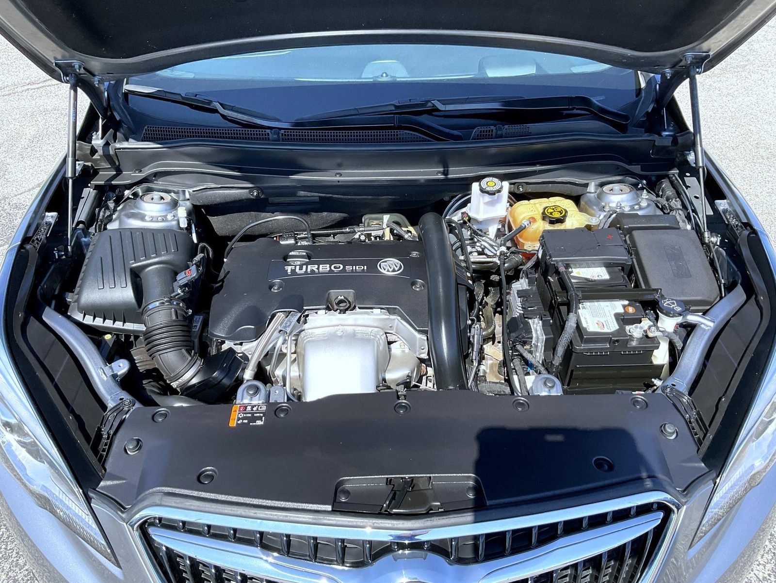 Certified 2020 Buick Envision Premium w/ Driver Confidence Package AWD/4WD image 24