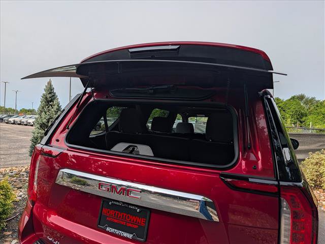 Used 2022 GMC Yukon SLE RWD image 25