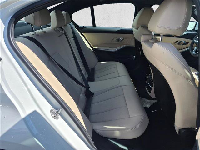 Used 2024 BMW 330i Sedan w/ Premium Package RWD image 20