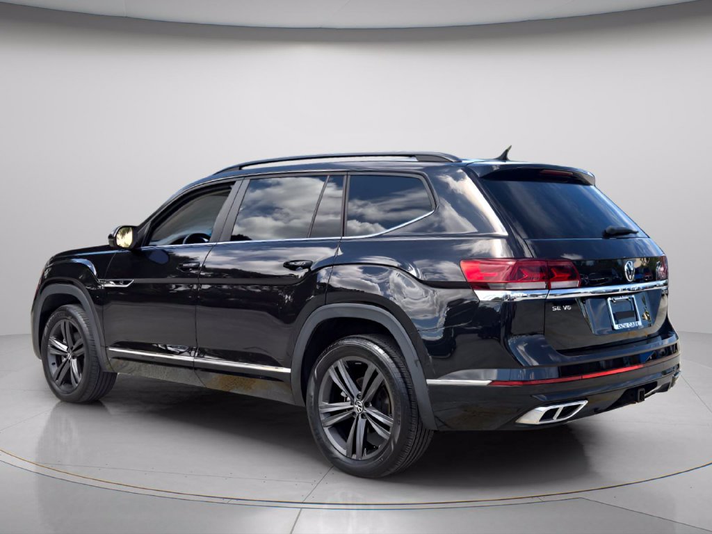 Used 2021 Volkswagen Atlas SE w/ Panoramic Sunroof Package FWD image 4