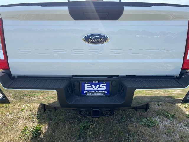New 2025 Ford F350 XLT image 7