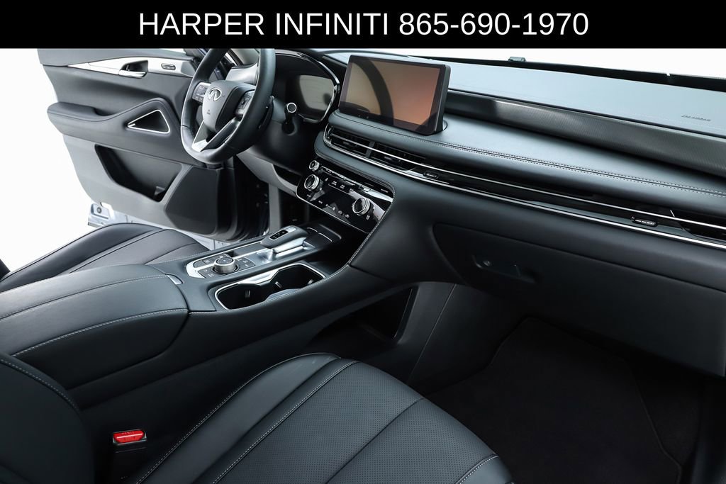 Certified 2026 INFINITI QX60 Luxe w/ Cargo Package AWD/4WD image 33