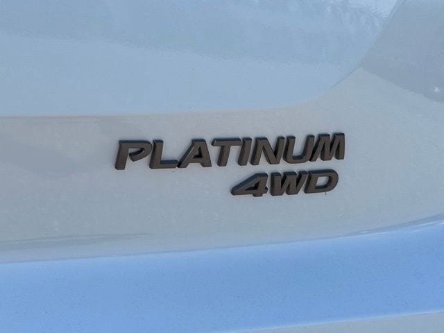 New 2026 Nissan Pathfinder Platinum AWD/4WD image 17