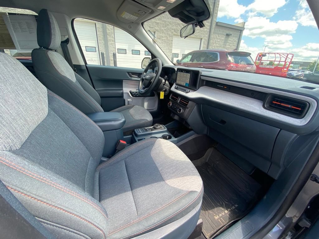 Used 2023 Ford Maverick XLT FWD image 39