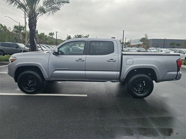 Used 2020 Toyota Tacoma SR5 image 3