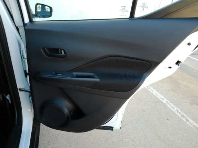 Used 2024 Nissan Kicks S image 19