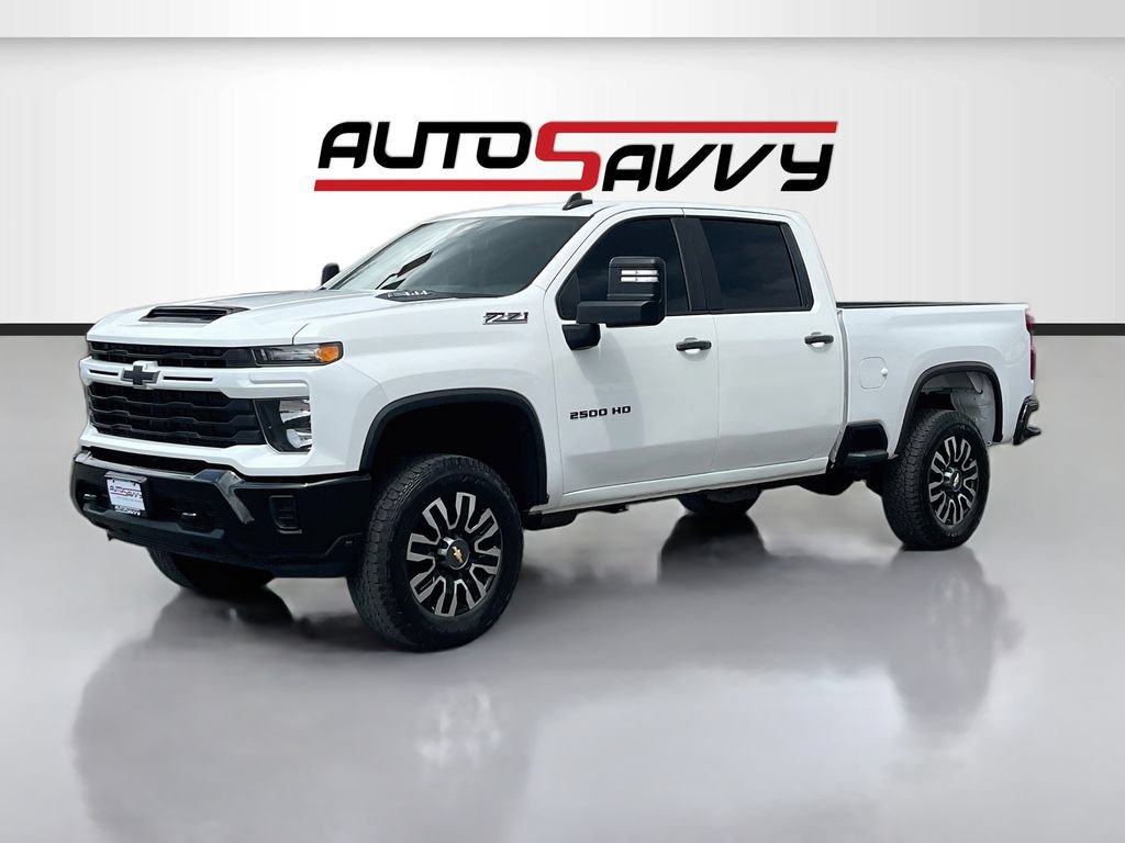 Used 2024 Chevrolet Silverado 2500 Custom w/ Custom Convenience Package AWD/4WD image 3
