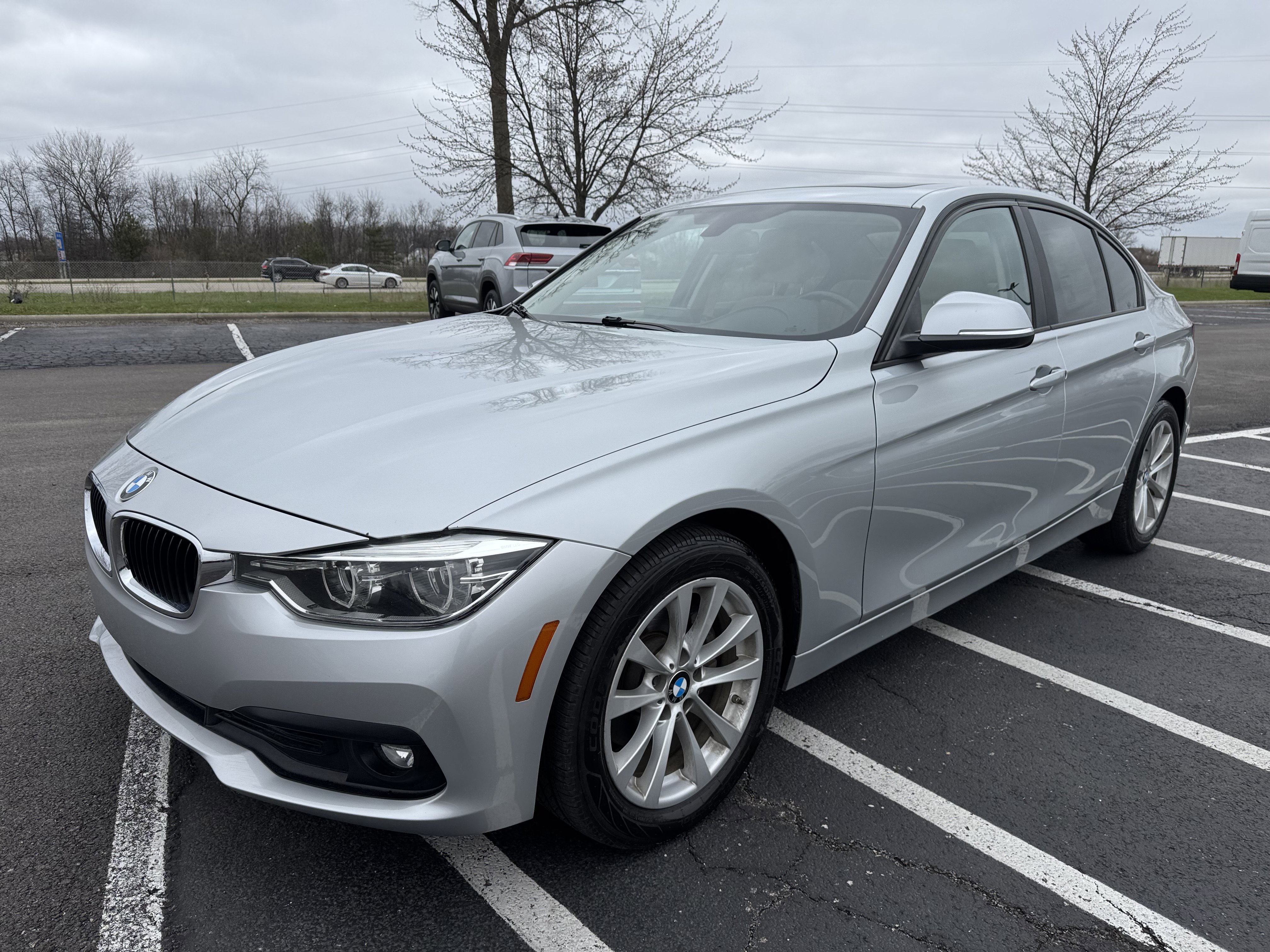 Used 2018 BMW 320i Sedan w/ Convenience Package image 14