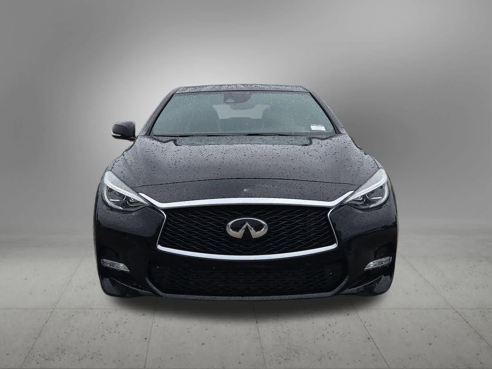 Used 2017 INFINITI QX30 Sport w/ Sport Leather Package FWD image 9