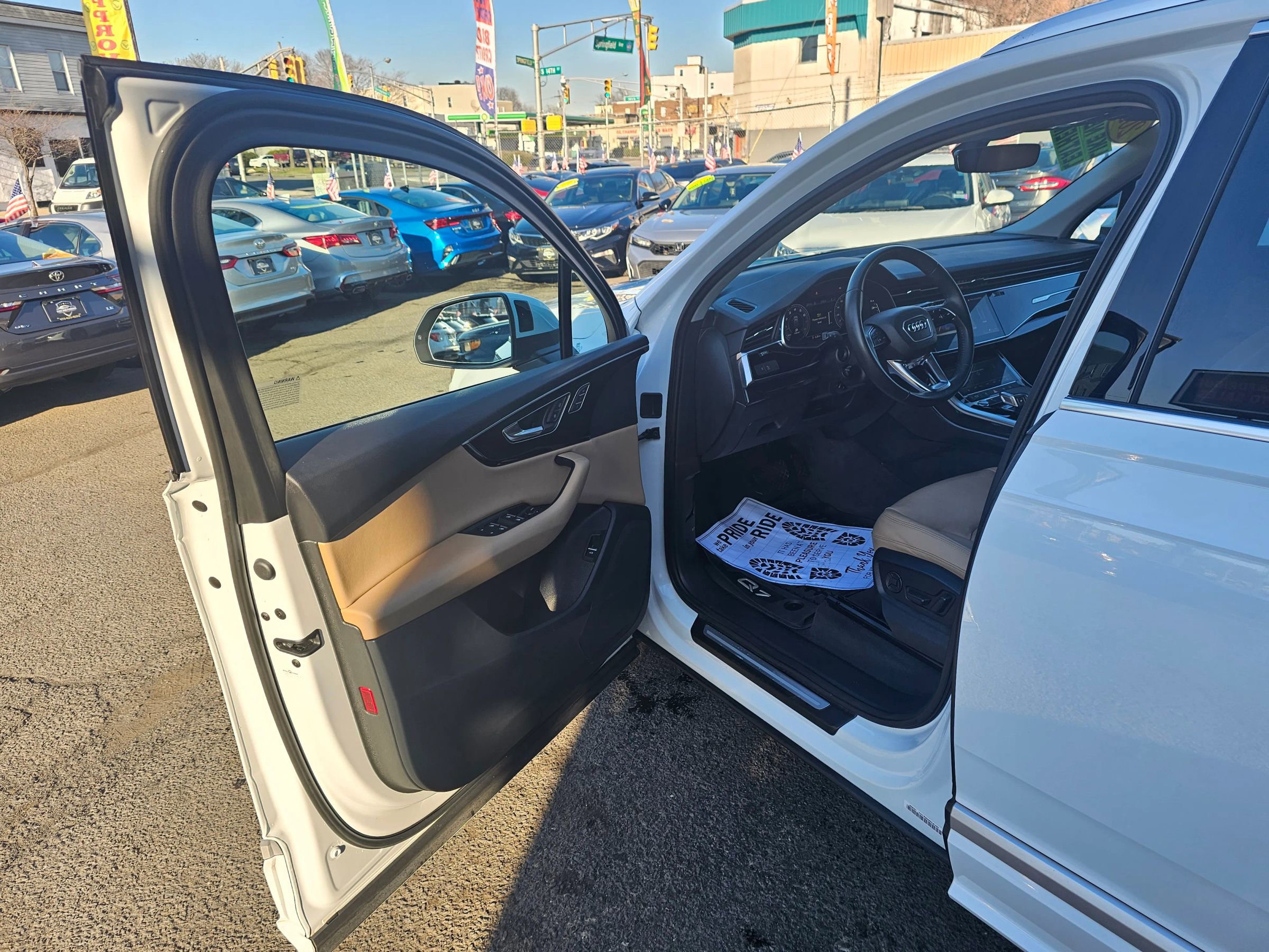 Used 2020 Audi Q7 3.0T Premium image 9