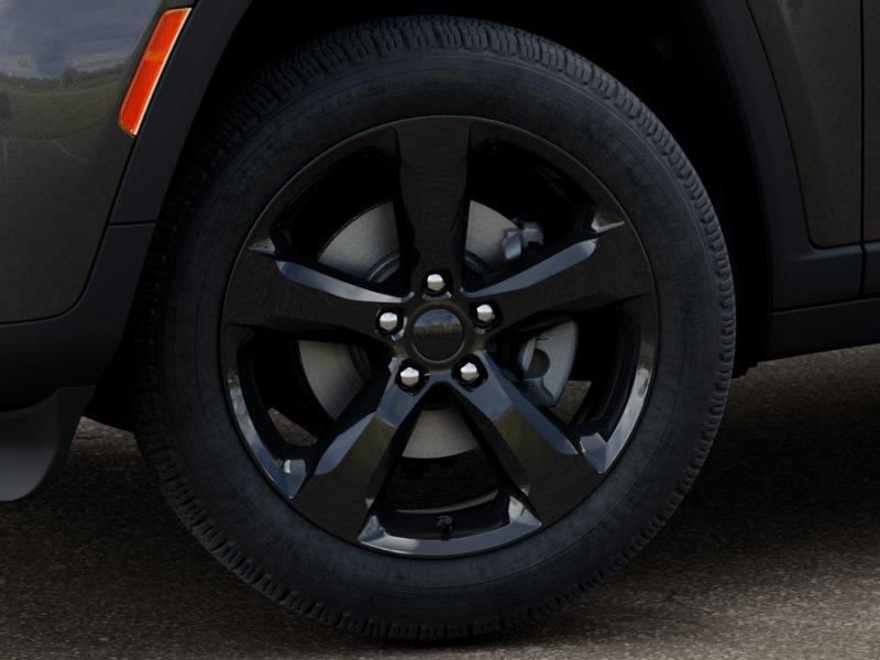 New 2026 Jeep Grand Cherokee Limited w/ Limited Altitude Package RWD image 8