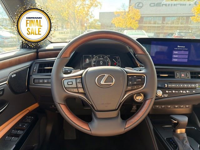 New 2025 Lexus ES 350 Luxury image 16