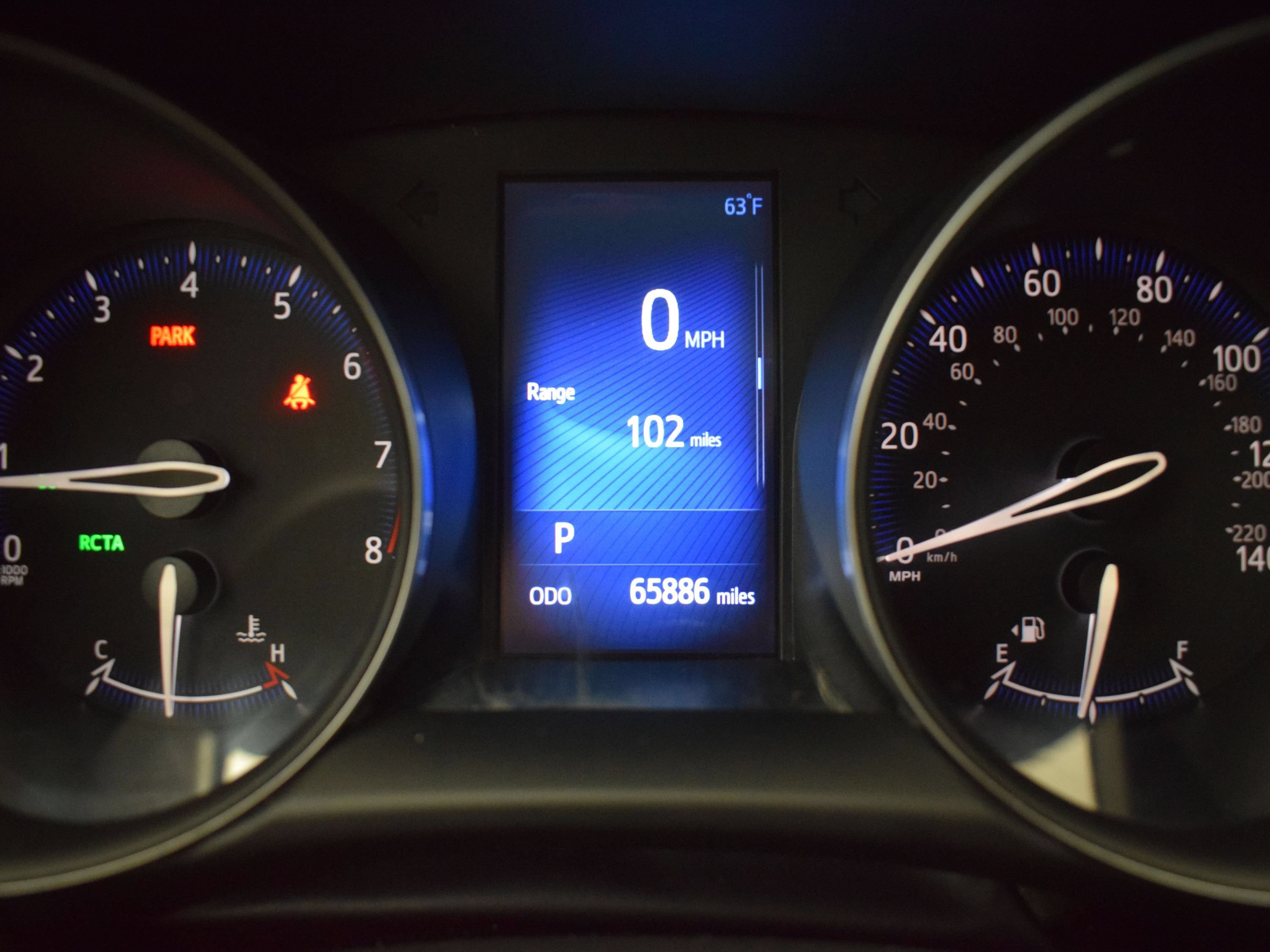 Used 2018 Toyota C-HR XLE FWD image 18