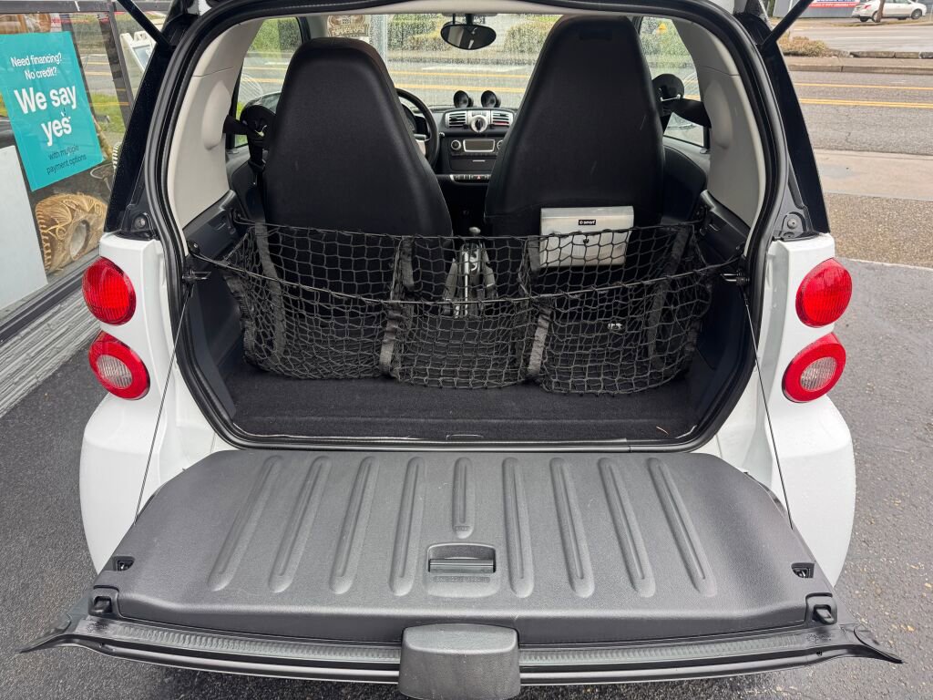 Used 2016 smart fortwo electric drive RWD image 19