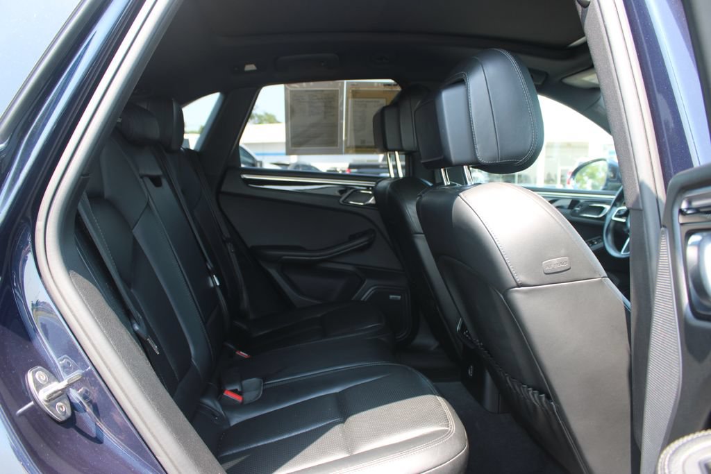 Used 2018 Porsche Macan S AWD/4WD image 31