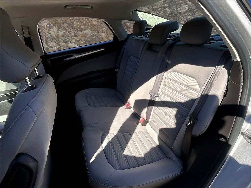 Used 2016 Ford Fusion S FWD image 23
