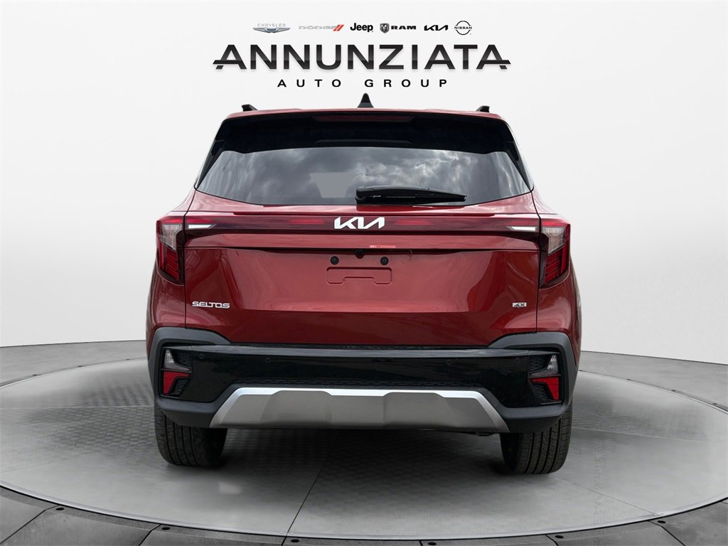 New 2025 Kia Seltos SX w/ SX Sunroof Package image 4