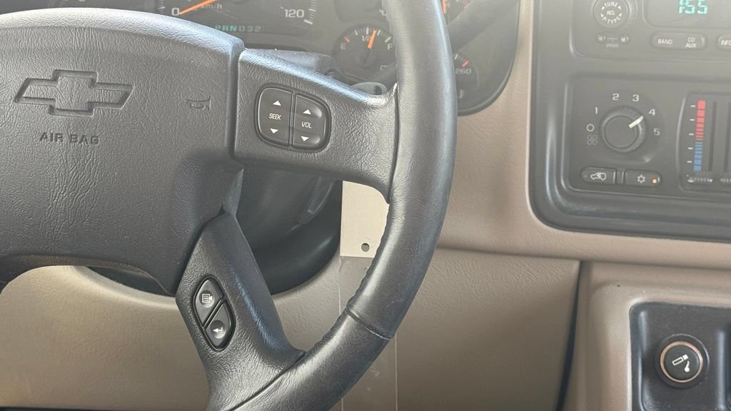 Used 2003 Chevrolet Suburban LS w/ LS Preferred Equipment Group AWD/4WD image 14