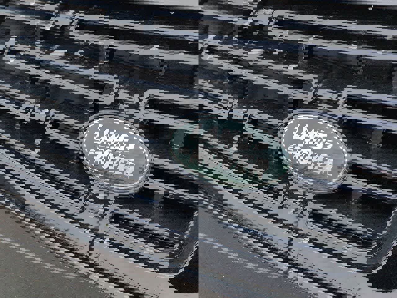 New 2026 Land Rover Range Rover Sport SE AWD/4WD image 11