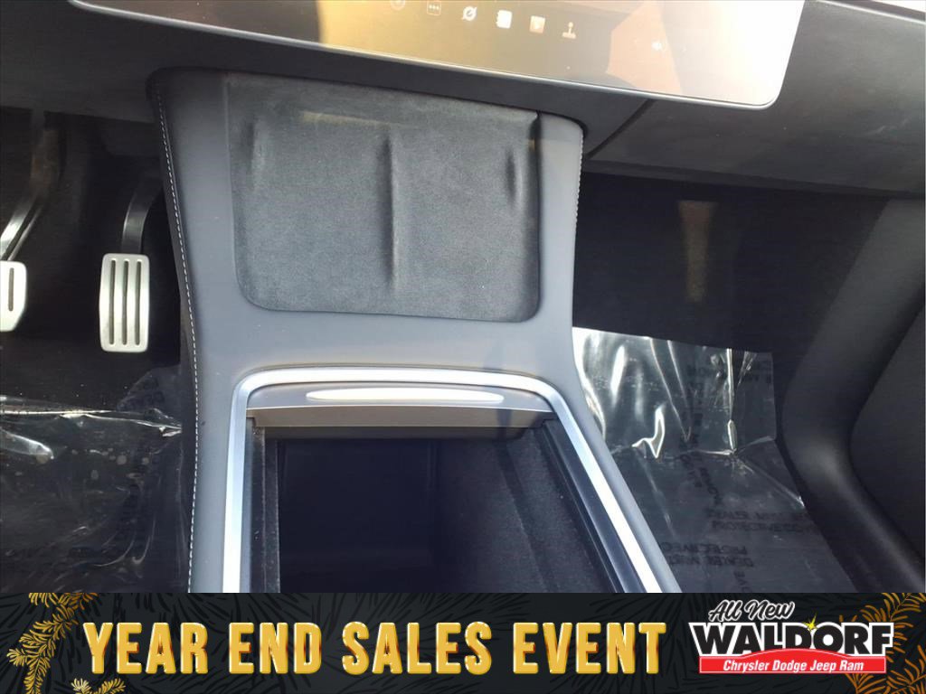 Used 2023 Tesla Model Y Performance image 21