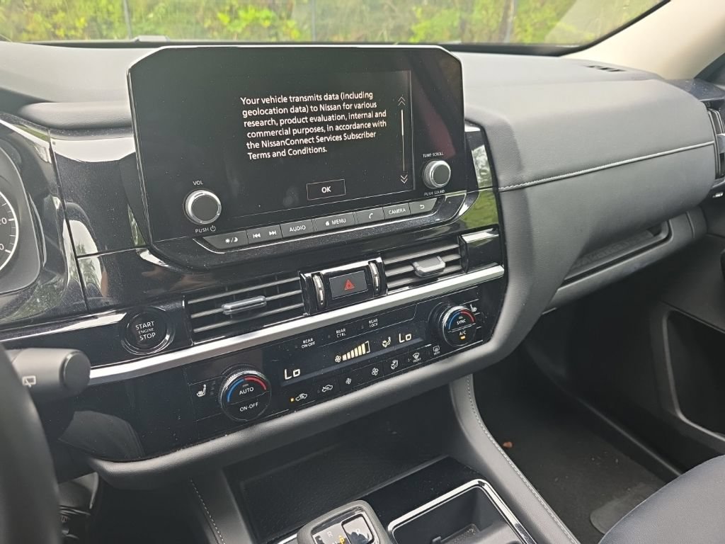 Certified 2025 Nissan Pathfinder SV AWD/4WD image 15
