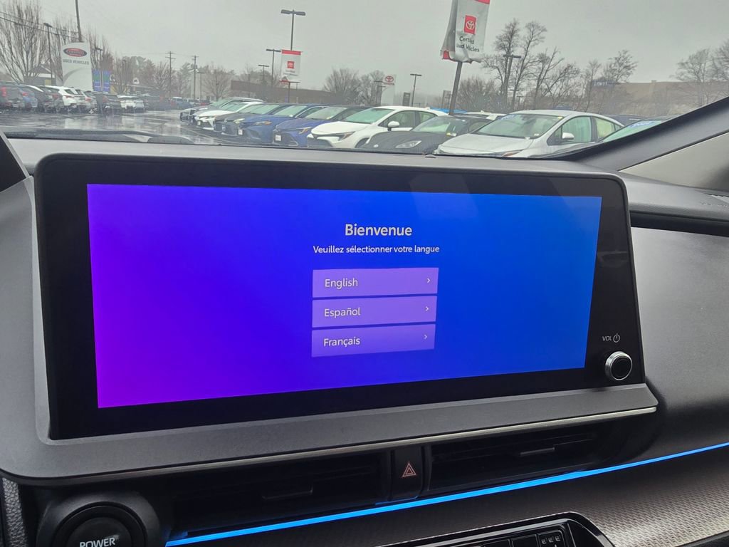 Used 2023 Toyota Prius XLE AWD/4WD image 22