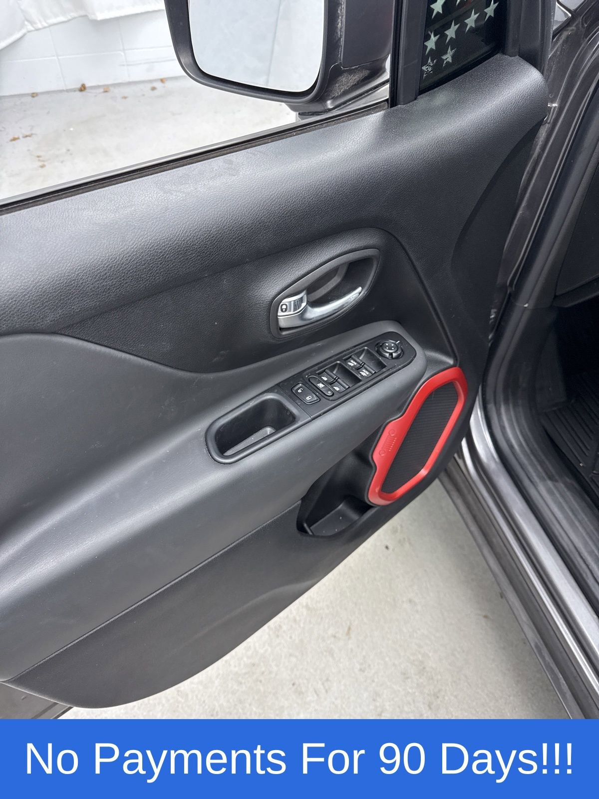 Used 2021 Jeep Renegade Trailhawk AWD/4WD image 14