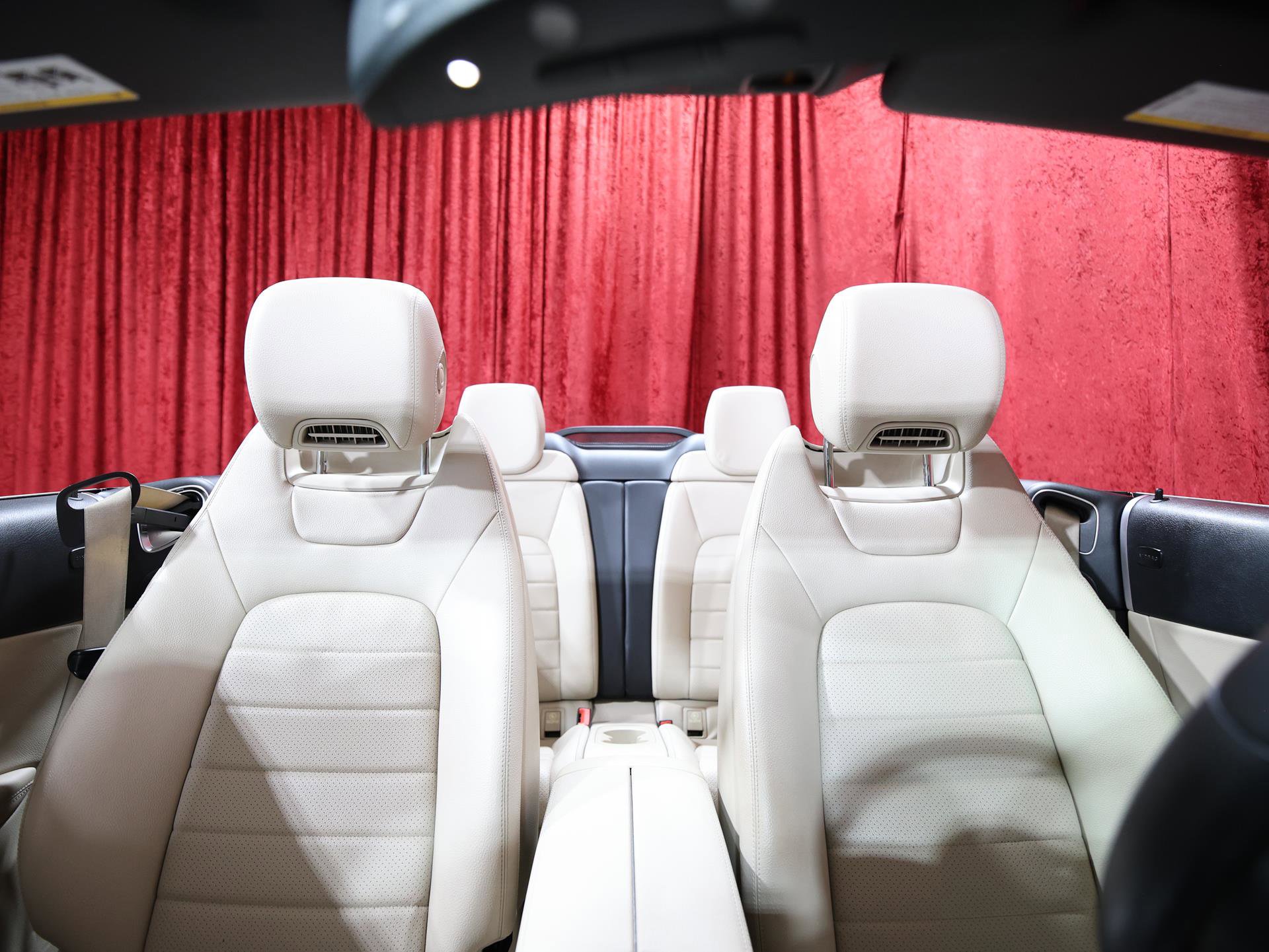 Used 2019 Mercedes-Benz C 300 4MATIC Cabriolet image 31