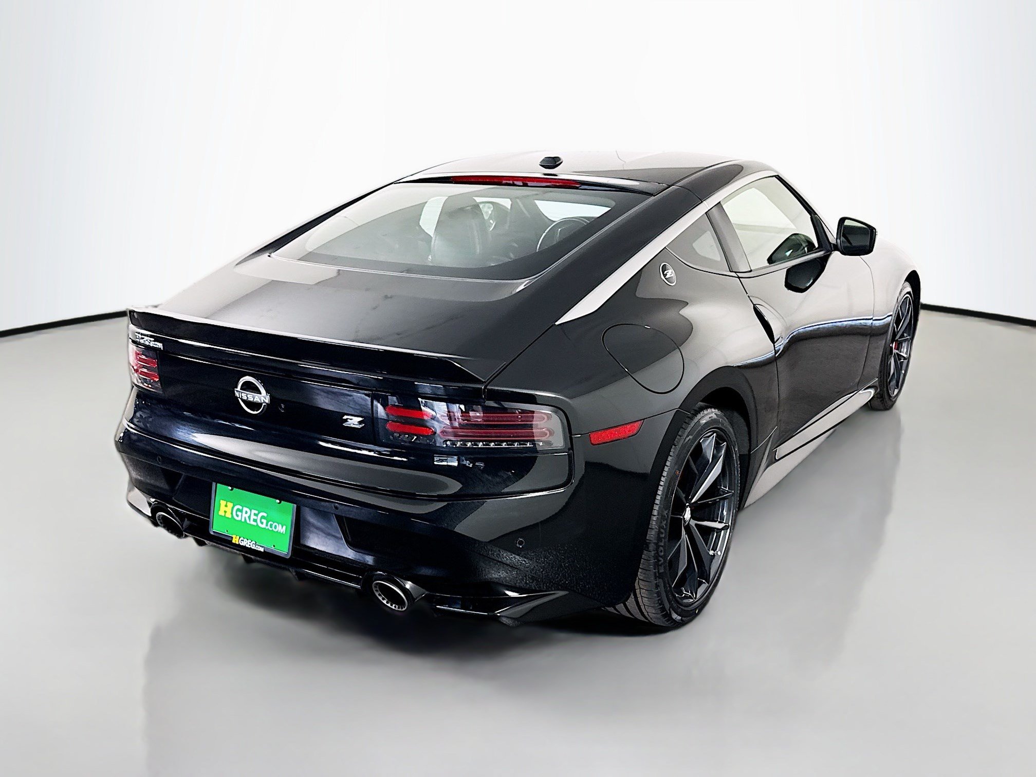 Used 2024 Nissan Z Performance w/ Floor Mat Package RWD image 10