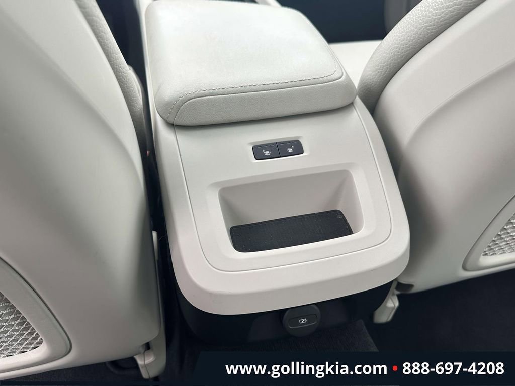 Used 2024 Volvo S60 B5 Core image 10