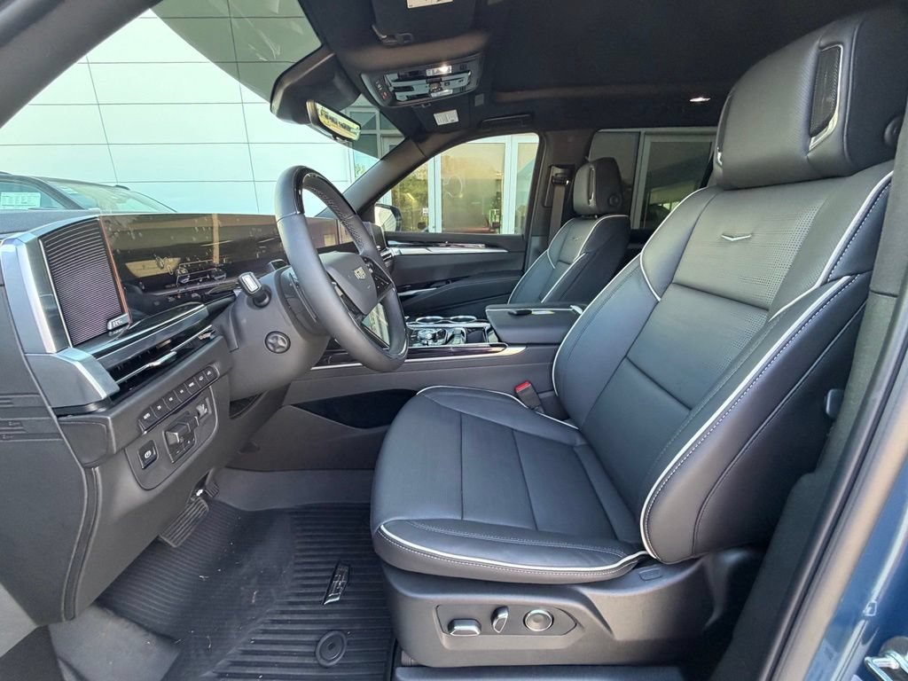 New 2026 Cadillac Escalade Sport w/ Touring Package AWD/4WD image 11