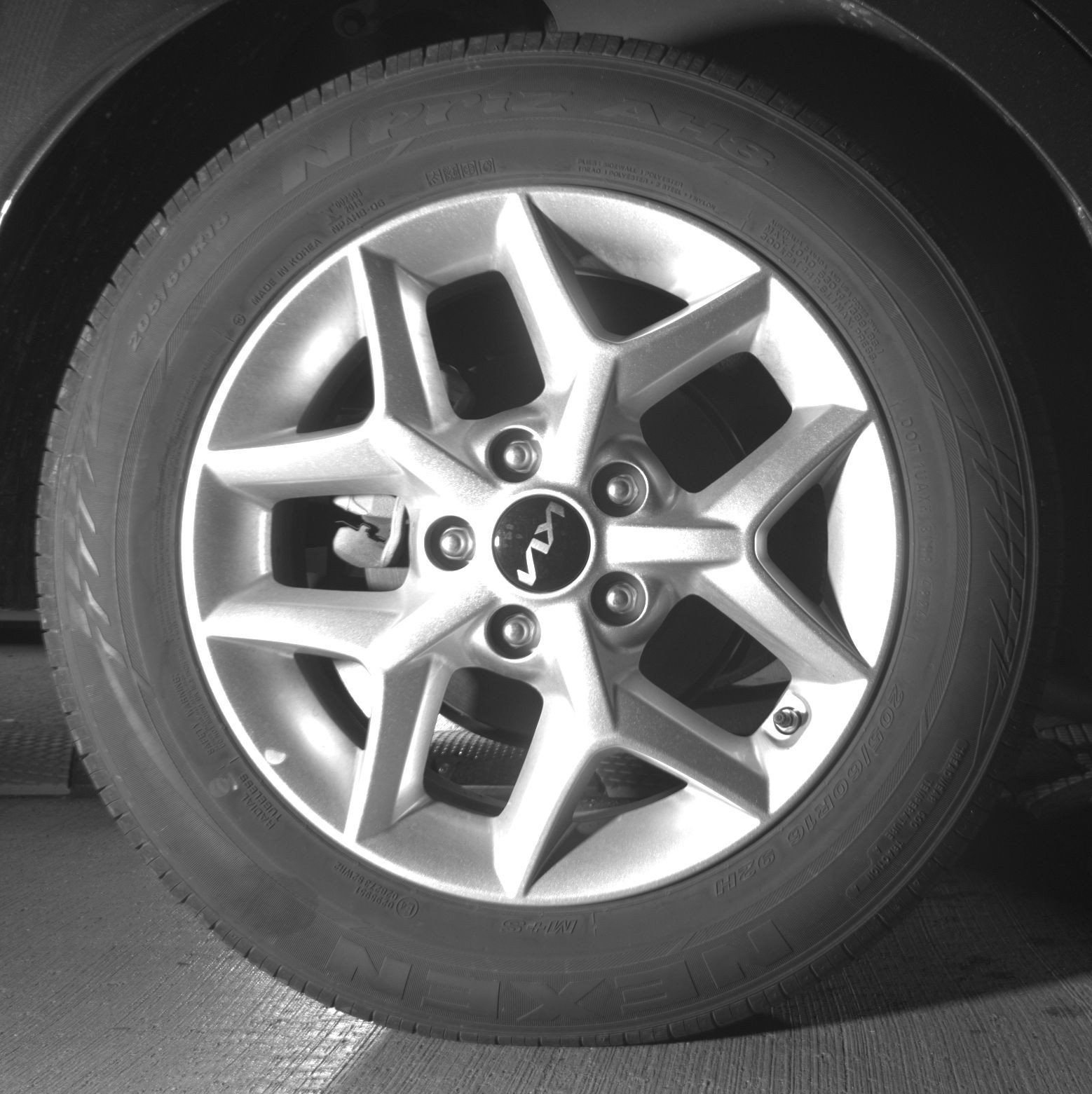 Used 2025 Kia Soul LX w/ LX Technology Package FWD image 18