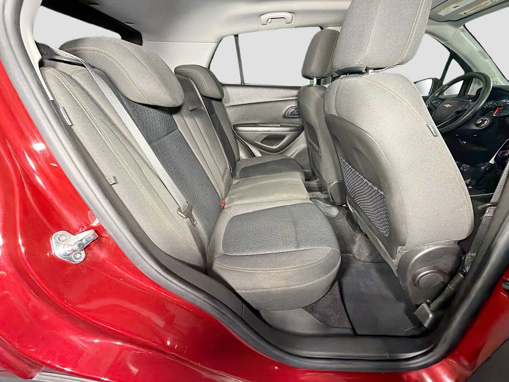 Used 2021 Chevrolet Trax LS w/ Tint and Cruise Package FWD image 26