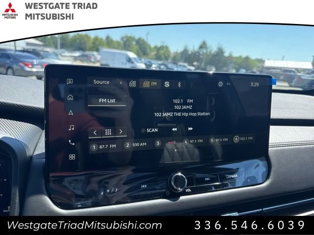 New 2026 Mitsubishi Outlander SEL Black Edition FWD image 18